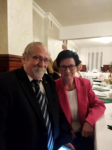 57c4d4cd-a31a-4e3e-9bc4-f014f2d76bef