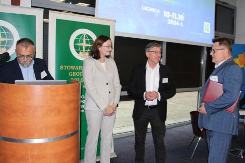 Canon-EOS-1300D 20241010 084351