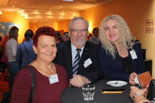 Canon-EOS-1300D 20241010 113736