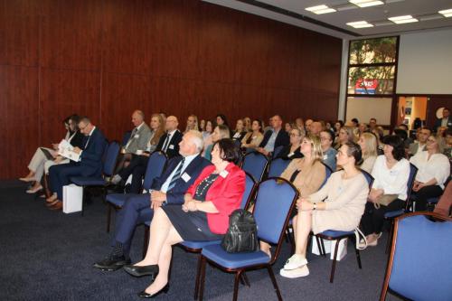 Canon-EOS-1300D 20241010 115940