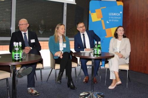 Canon-EOS-1300D 20241010 122112