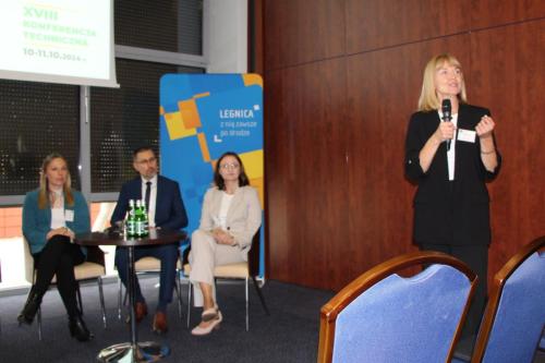 Canon-EOS-1300D 20241010 122148