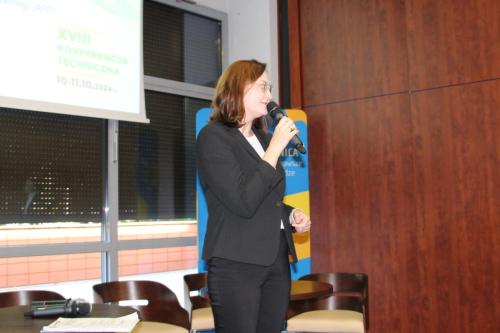 Canon-EOS-1300D 20241011 091006