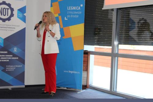 Canon-EOS-1300D 20241011 093149