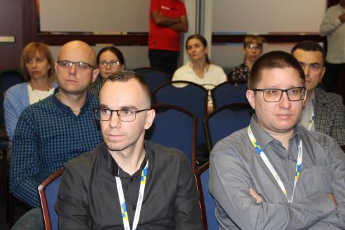 Canon-EOS-1300D 20241011 104645